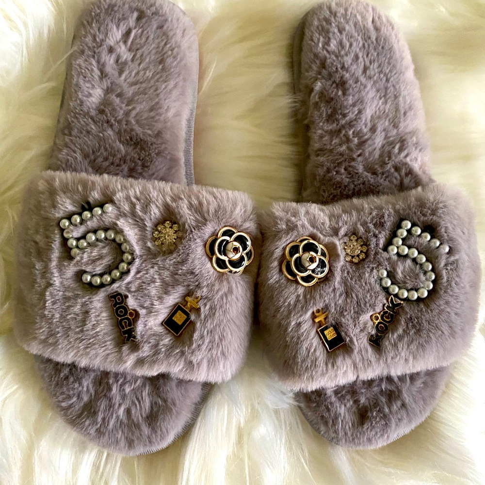 Slippers